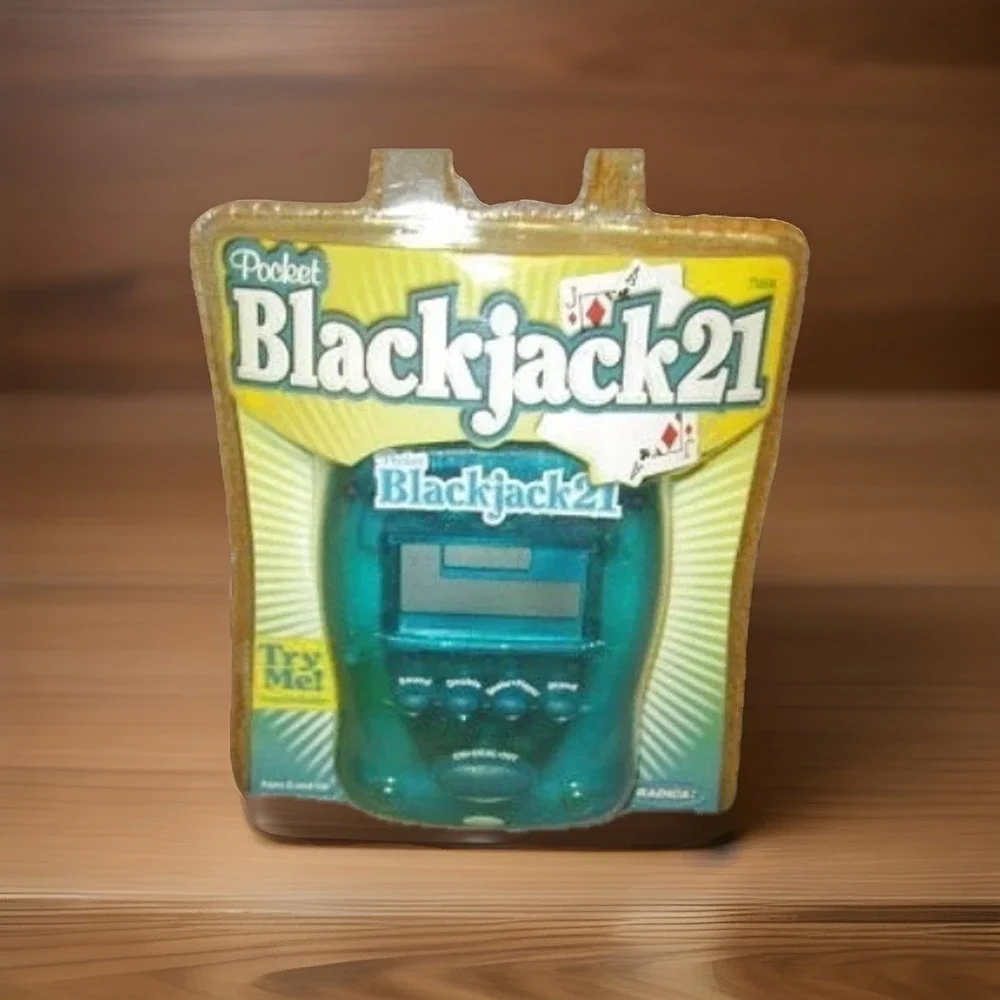 Radica Blackjack Game Electronic Handheld Pocket 21 Travel Casino 1997 Sealed